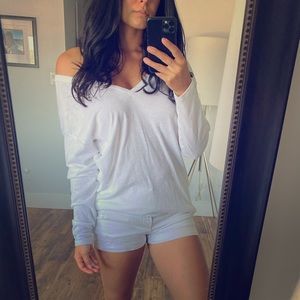 Thin knit open low back long  basic white shirt